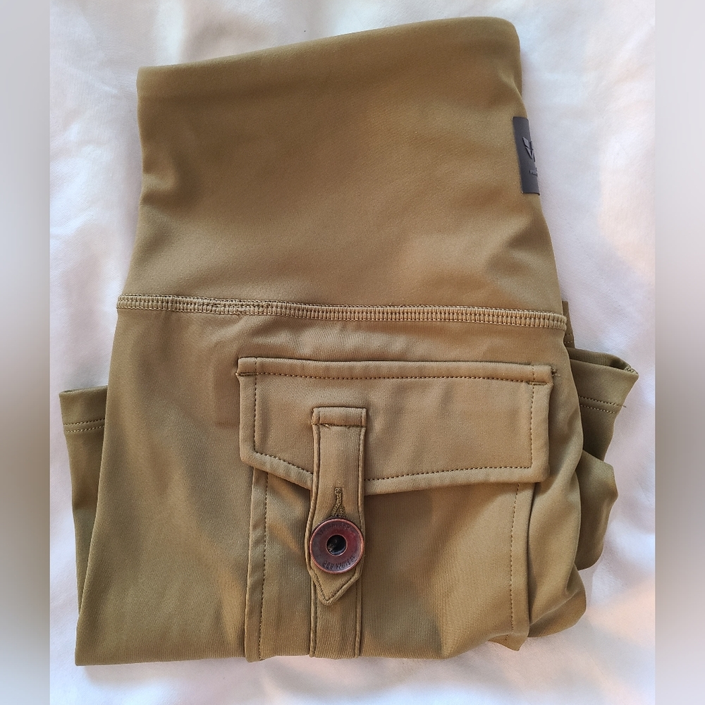 Firm Abs Shorts